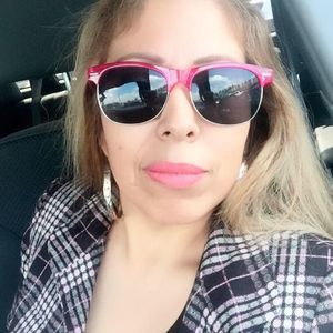 Meet your Posher, Angelica